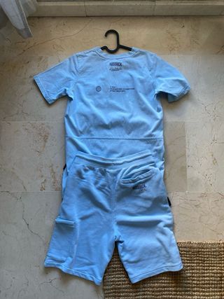 Conjunto Hoodrich Azul Claro Talla xl niño