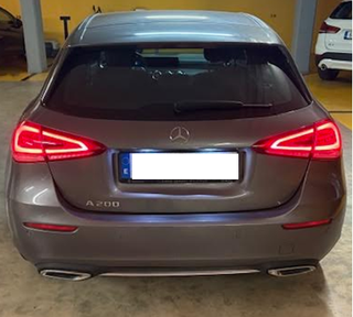 Mercedes-Benz Clase A 200 Gris Montaña