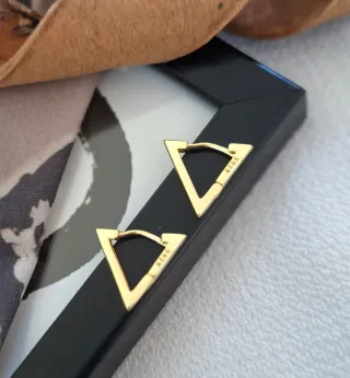 Pendientes Triángulo Baño Oro 18k Plata