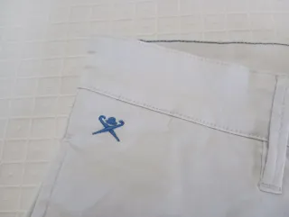 Pantalón Hackett niño 11-12 años blanco roto.