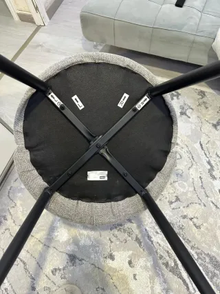 Mesa redonda blanca 105cm y 4 sillas