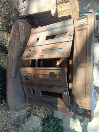 Chimenea de leña antigua