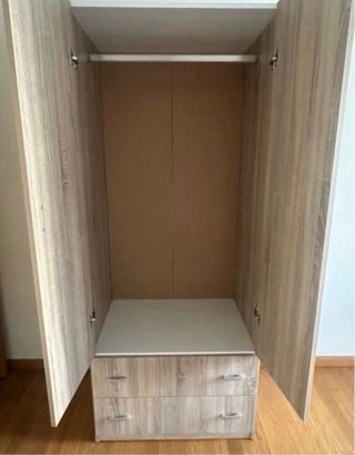 Armario 2 puertas y 2 cajones con diseño moderno