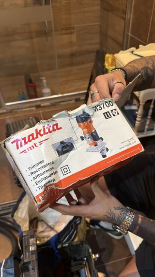 Fresadora Makita M3700