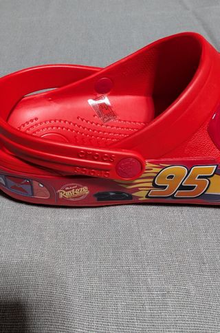 Crocs Rayo McQueen Talla 39-40