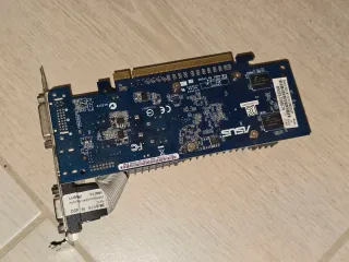 Scheda Video Asus EN210 Silent