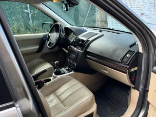 Land Rover Freelander 2011