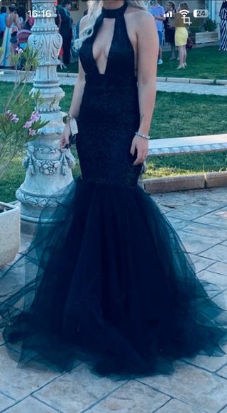 Vestido Negro Hecho a Mano Exclusivo
