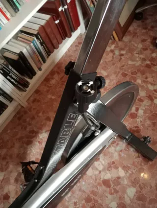 Bici estática TENTABLE