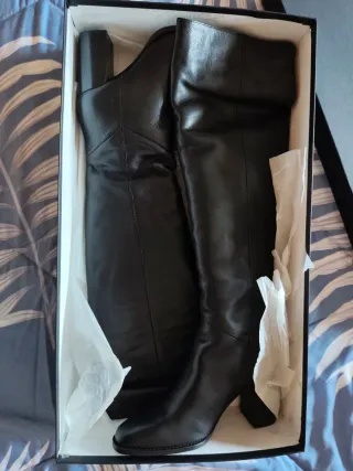 Botas altas piel negras Massimo Dutti T37