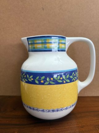 Jarra cerámica Vista Alegre diseño floral