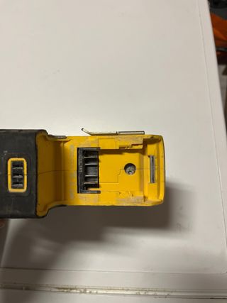 Taladro percutor Dewalt 18V XR