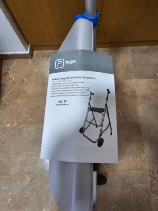 Andador Plegable Aluminio con Asiento PRIM