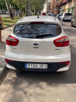 KIA Rio 2015