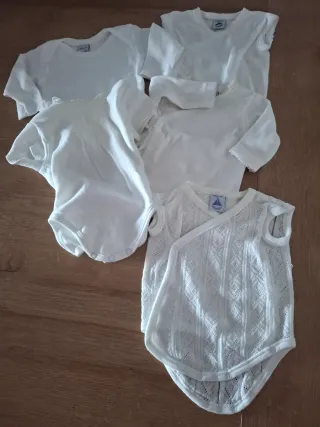 Lote 5 bodys bebé 0-3 meses