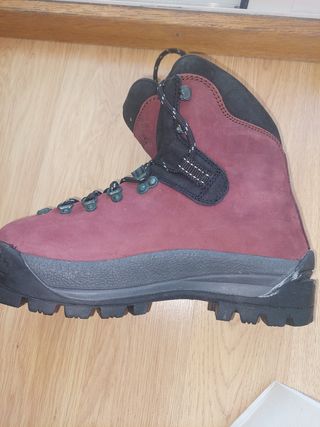Botas crampones travesía. 38 Boreal