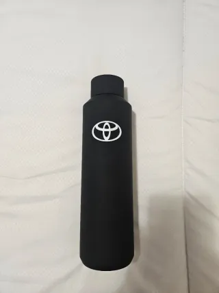 MALETIN TOYOTA CON TERMO Y PARASOL PARABRISAS