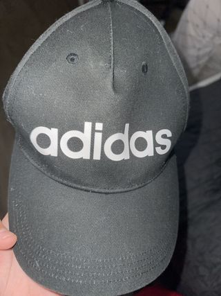 Gorra Adidas Negra