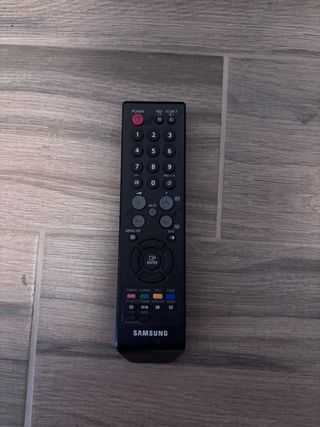 TV Samsung Nera - Buone Condizioni