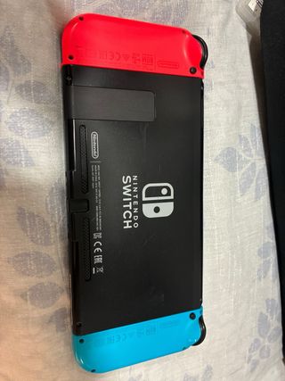 Nintendo Switch + Mandos,Juegos y Funda