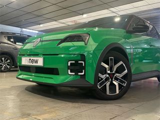 Renault 5 E-TECH 2025