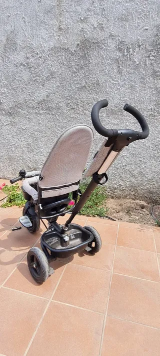 Triciclo Kinderkraft infantil con manillar