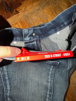 Jeans Diesel D-Strukt 09m46 Slim Fit