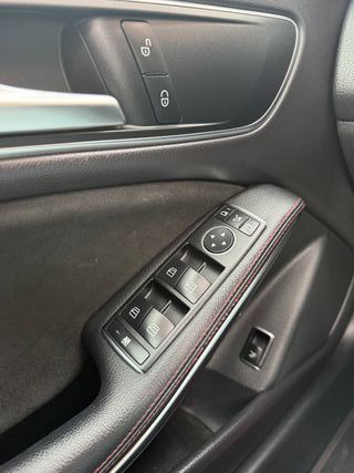 Mercedes-Benz Clase CLA