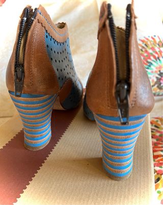 Botines T.36 Azul y Marrón