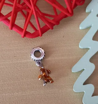 Colgantes Winnie de Pooh Disney Dorado y Rojo