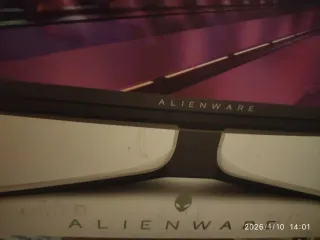 Monitor Alienware, schermo rotto