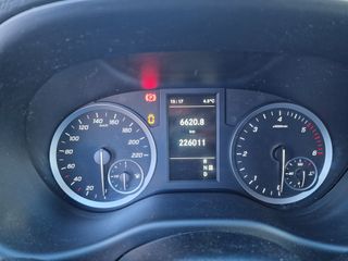 Mercedes-Benz Vito 2019 Mixto 119 CDI Largo 163CV