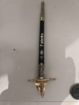 Antiguo abrecartas espada Toledo
