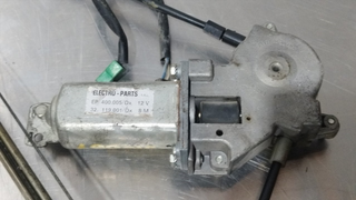 ELEVALUNAS TRASERO DERECHO ALFA ROMEO 145 1640079