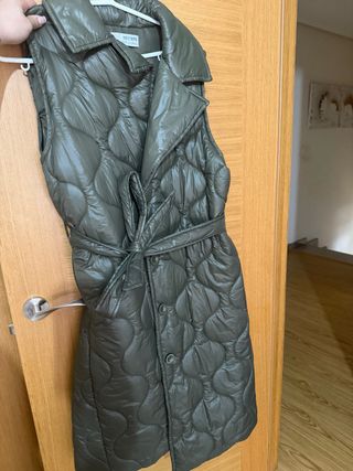 Chaleco verde acolchado