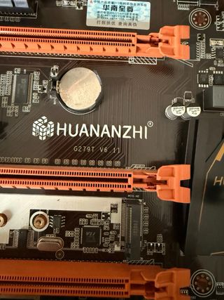 HUANANZHI X99 F8D + Xeon E5 2680 + 16Gb