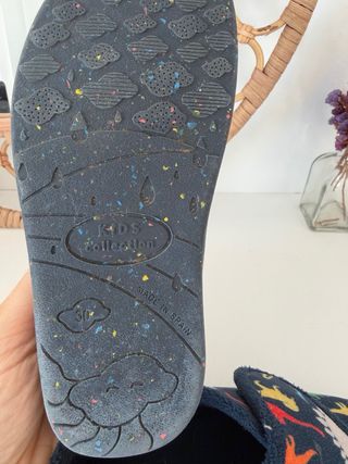 Zapatillas casa dinosaurios T.30