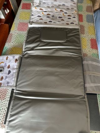 Cambiador de bebé plegable