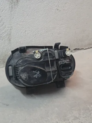 Piloto Del. Izq. Golf IV