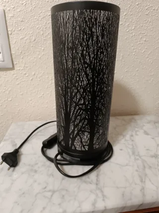 Lámpara de mesa diseño árbol