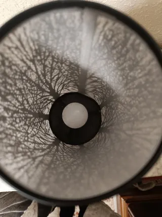 Lámpara de mesa diseño árbol