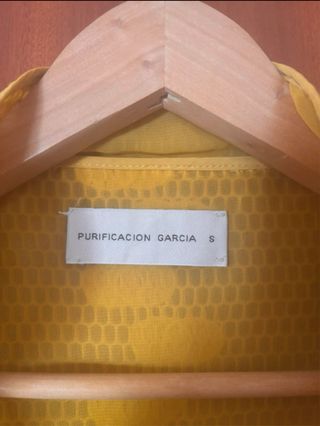 Chaqueta Purificación García Mostaza