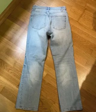 Pantalón vaquero Zara azul