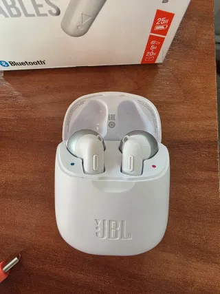 Auriculares JBL Tune 225TWS Blancos
