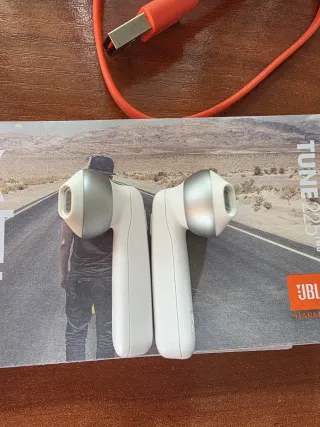 Auriculares JBL Tune 225TWS Blancos