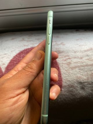 iPhone 11 256GB Verde (Batteria Danneggiata)