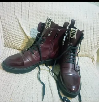 Botines Stradivarius Talla 37