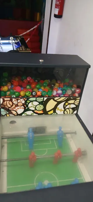 Futbolín infantil con personajes