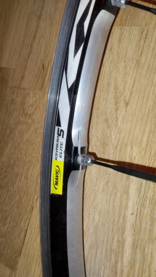 Llanta Trasera Mavic Ksyrium Elite S para despiece