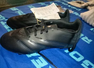 Scarpe da calcio Adidas nere